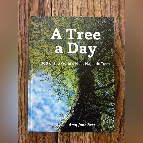 Tree a Day by Amy-Jane Beer (2022, Hardcover) - Picture 1 of 2
